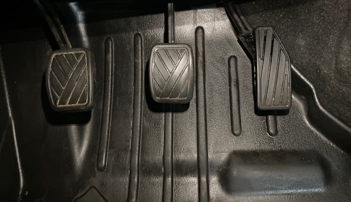 2018 Maruti Baleno SIGMA PETROL 1.2, Petrol, Manual, 31,966 km, Pedals