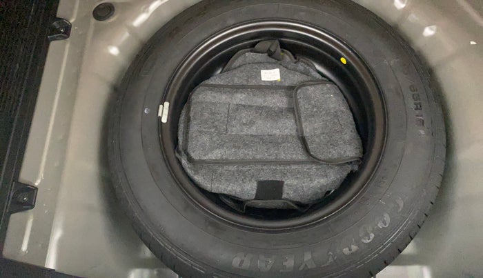 2023 KIA SONET HTK PLUS 1.2, Petrol, Manual, 15,310 km, Spare Tyre