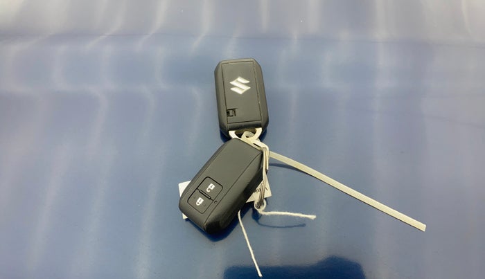 2022 Maruti Grand Vitara ZETA SMART HYBRID AT, Petrol, Automatic, 32,916 km, Key Close Up