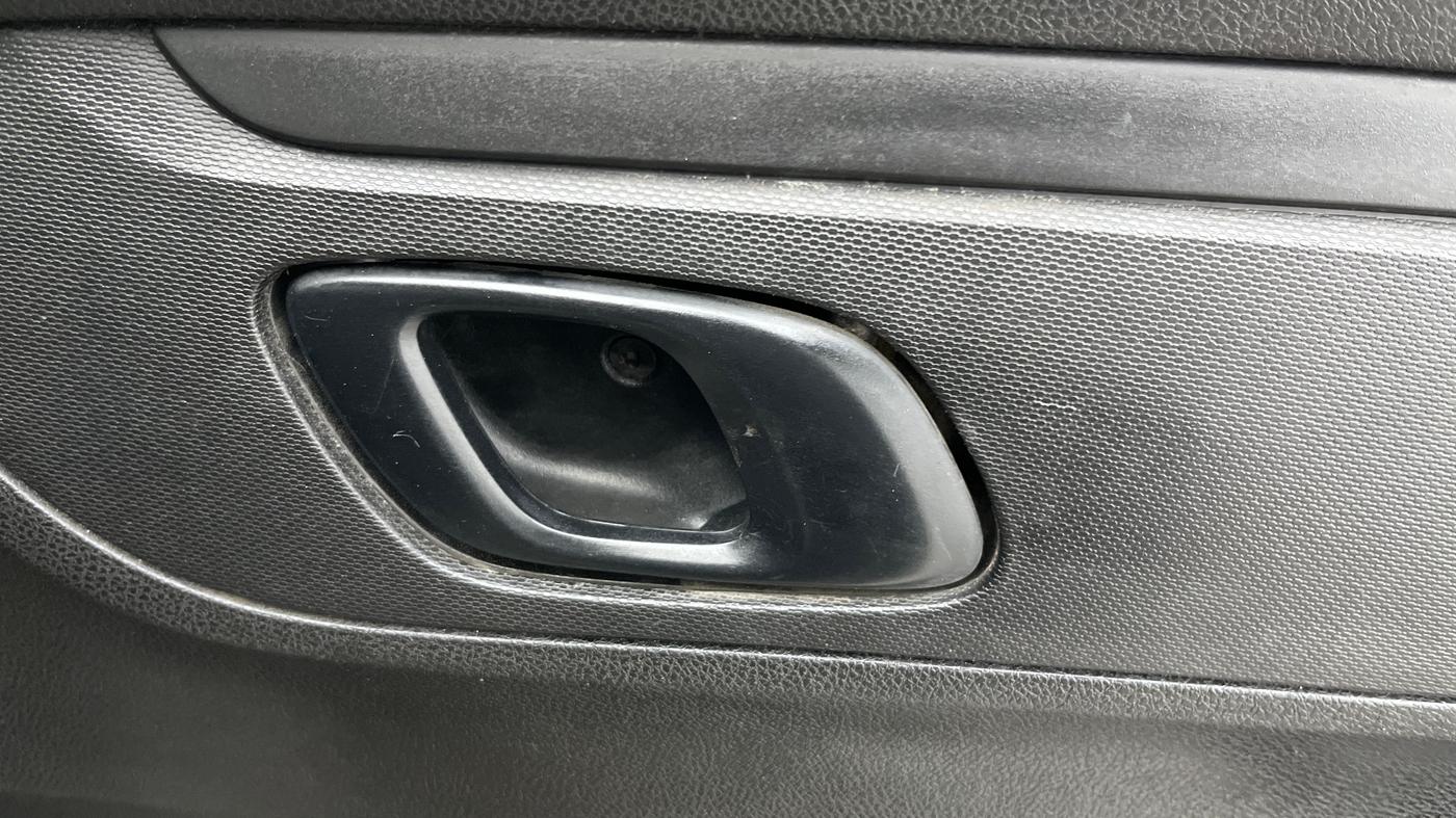 2018 Renault Kwid RXL, Petrol, Manual, 58,966 km, Driver Side Door Panels Control