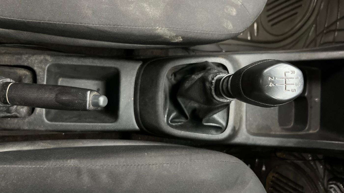 2018 Renault Kwid RXL, Petrol, Manual, 58,966 km, Gear Lever