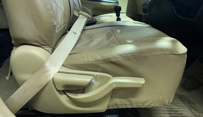 2015 Honda Brio S MT, Petrol, Manual, 51,534 km, Driver Side Adjustment Panel