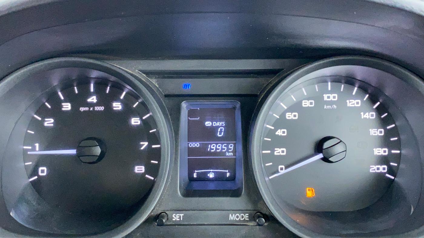 2018 Tata Tiago XE 1.2 REVOTRON, Petrol, Manual, 20,355 km, Odometer Image