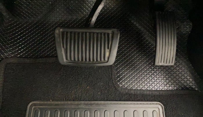 2021 Hyundai NEW SANTRO SPORTZ AMT, Petrol, Automatic, 37,553 km, Pedals