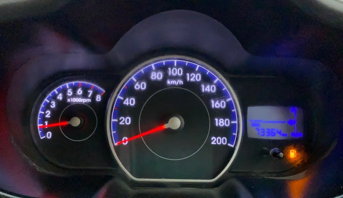 2016 Hyundai i10 MAGNA 1.1, Petrol, Manual, 73,729 km, Odometer Image