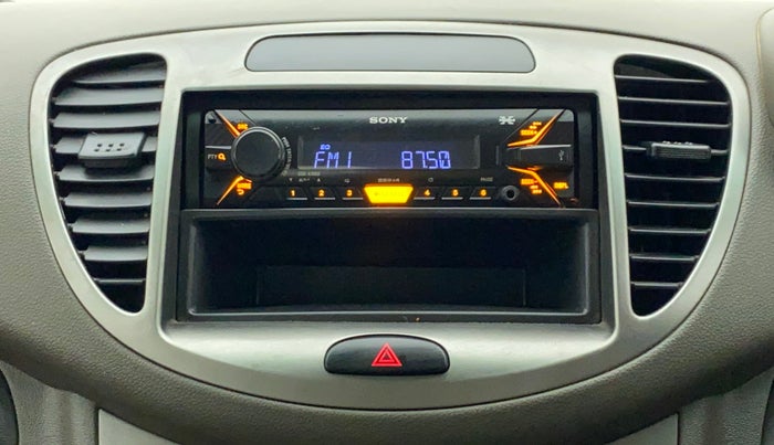 2016 Hyundai i10 MAGNA 1.1, Petrol, Manual, 73,729 km, Infotainment System