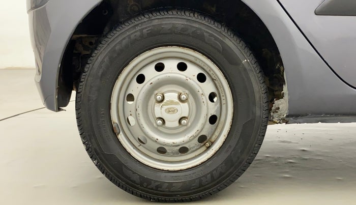 2016 Hyundai i10 MAGNA 1.1, Petrol, Manual, 73,729 km, Right Rear Wheel