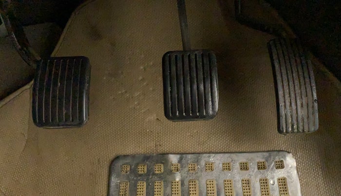 2016 Hyundai i10 MAGNA 1.1, Petrol, Manual, 73,729 km, Pedals