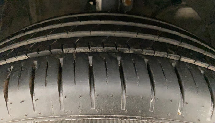 2023 Toyota Glanza G, Petrol, Manual, 14,552 km, Right Front Tyre Tread
