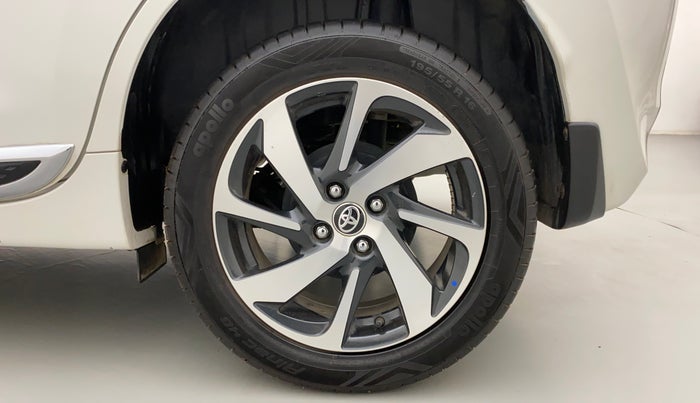 2023 Toyota Glanza G, Petrol, Manual, 14,552 km, Left Rear Wheel