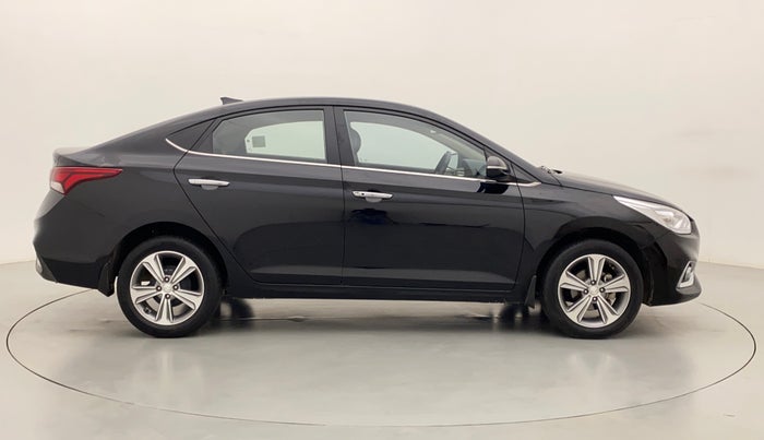 2017 Hyundai Verna 1.6 VTVT SX (O) AT, Petrol, Automatic, 12,585 km, Right Side View