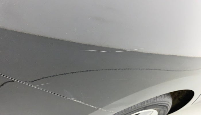 2017 Hyundai Verna 1.6 VTVT SX (O) AT, Petrol, Automatic, 12,585 km, Right quarter panel - Minor scratches