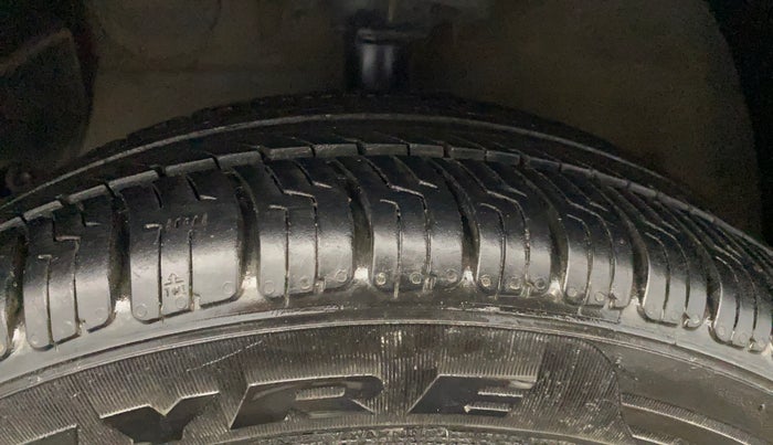 2014 Hyundai Grand i10 ASTA AT 1.2 KAPPA VTVT, Petrol, Automatic, 73,674 km, Left Front Tyre Tread