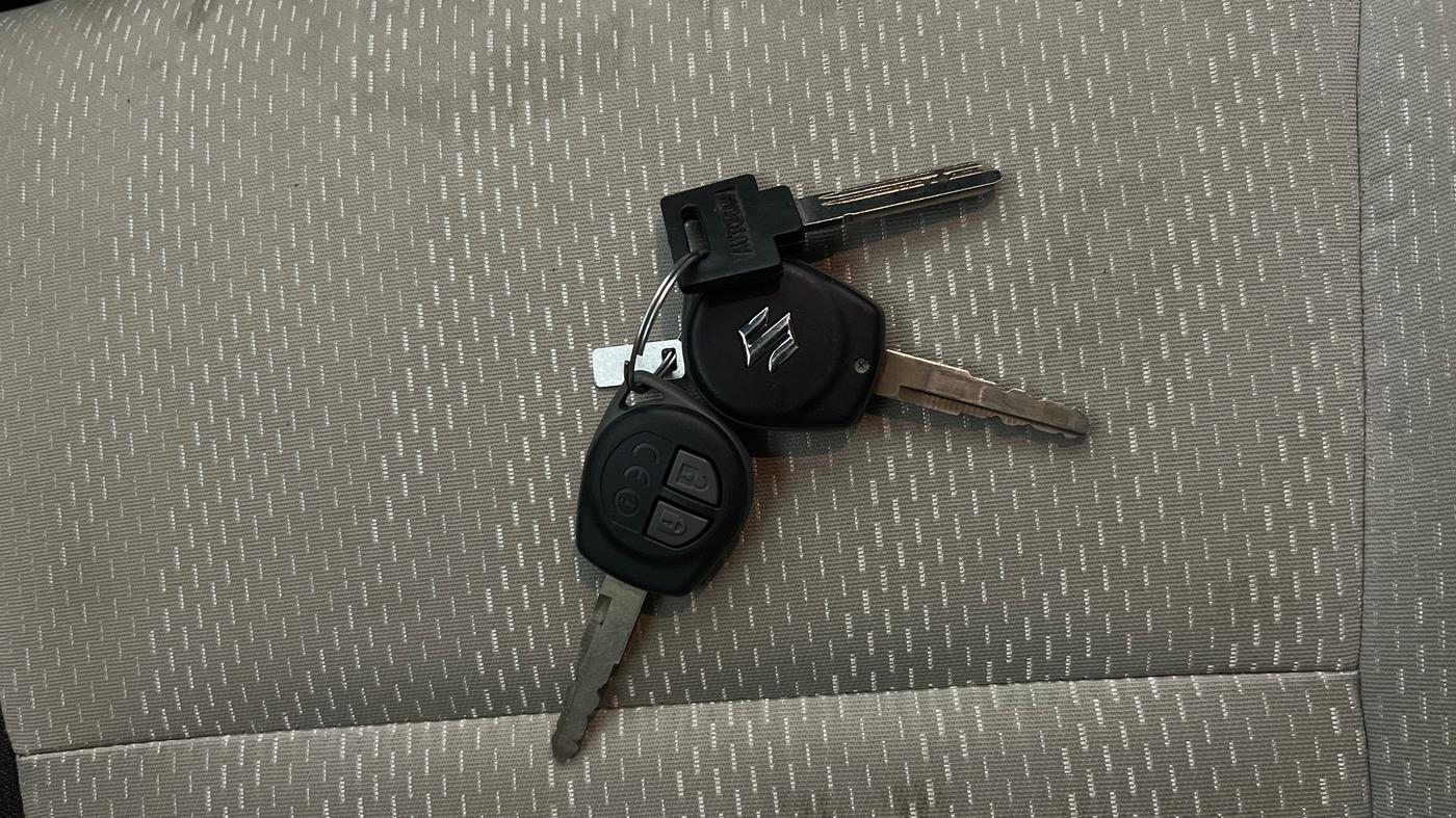 2024 Maruti New Wagon-R VXI 1.0, Petrol, Manual, 13,388 km, Key Close Up