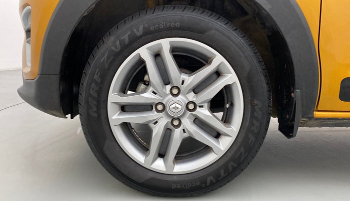 2021 Renault TRIBER RXZ AT, Petrol, Automatic, 10,744 km, Left Front Wheel