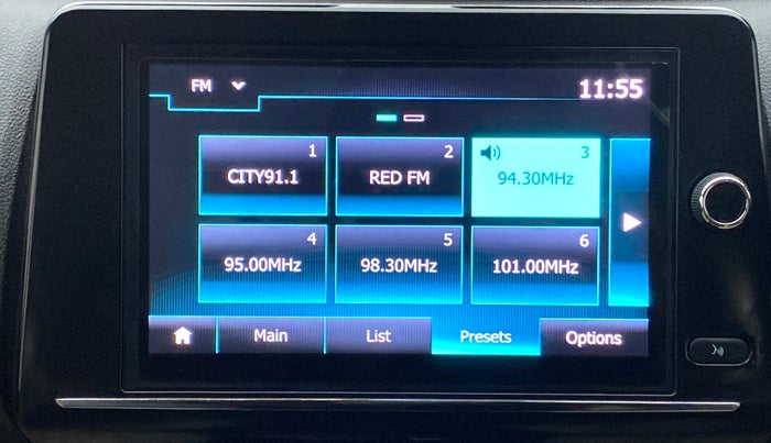 2021 Renault TRIBER RXZ AT, Petrol, Automatic, 10,744 km, Infotainment System