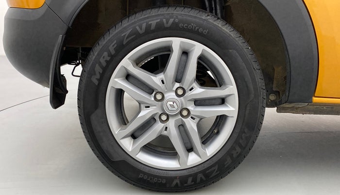 2021 Renault TRIBER RXZ AT, Petrol, Automatic, 10,744 km, Right Rear Wheel