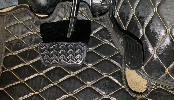 2018 Toyota YARIS J CVT, Petrol, Automatic, 92,260 km, Pedals