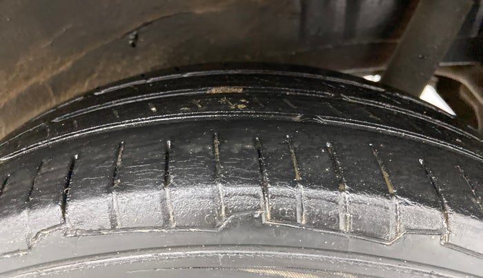 2015 Maruti Wagon R 1.0 VXI, Petrol, Manual, 72,393 km, Left Rear Tyre Tread