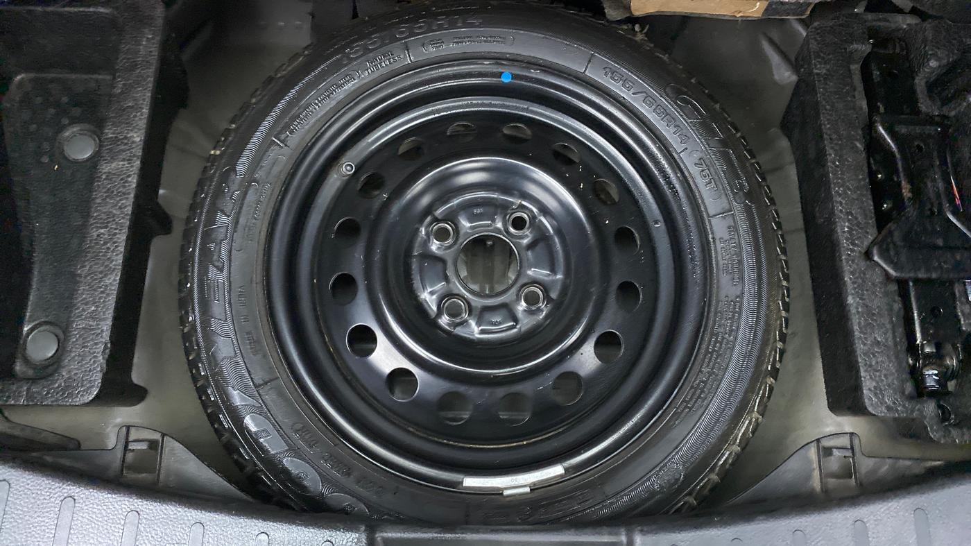 2014 Maruti Wagon R Stingray VXI, Petrol, Manual, 26,464 km, Spare Tyre