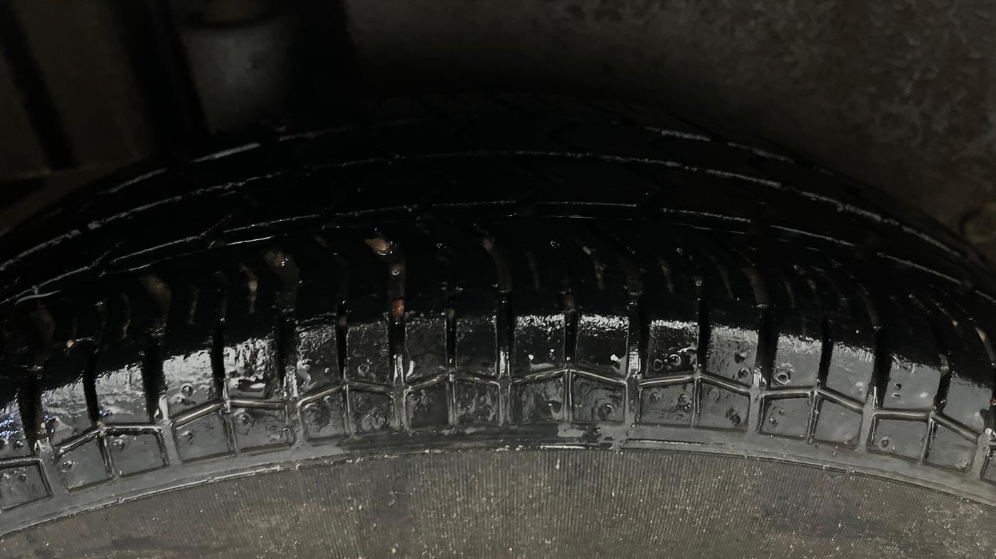 2014 Maruti Swift Dzire VXI, Petrol, Manual, 25,119 km, Right Rear Tyre Tread