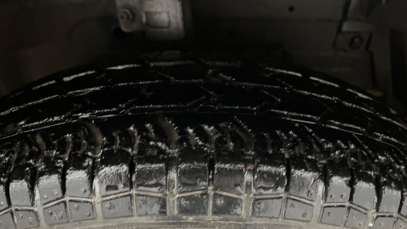 2014 Maruti Swift Dzire VXI, Petrol, Manual, 25,119 km, Right Front Tyre Tread