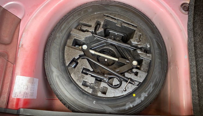 2017 Volkswagen Polo HIGHLINE1.2L, Petrol, Manual, 39,478 km, Spare Tyre