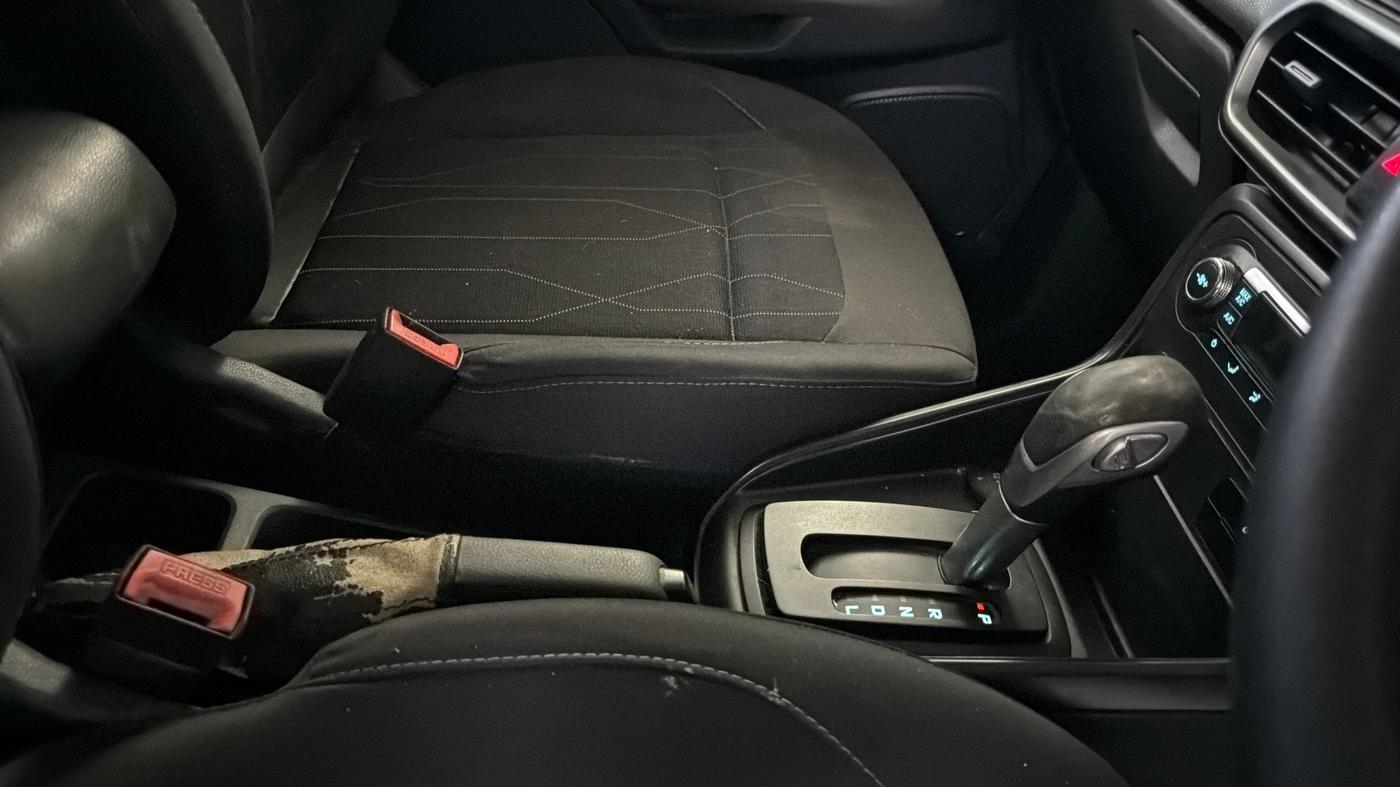 2018 Ford Ecosport TREND + 1.5L PETROL AT, Petrol, Automatic, 1,05,445 km, Gear Lever