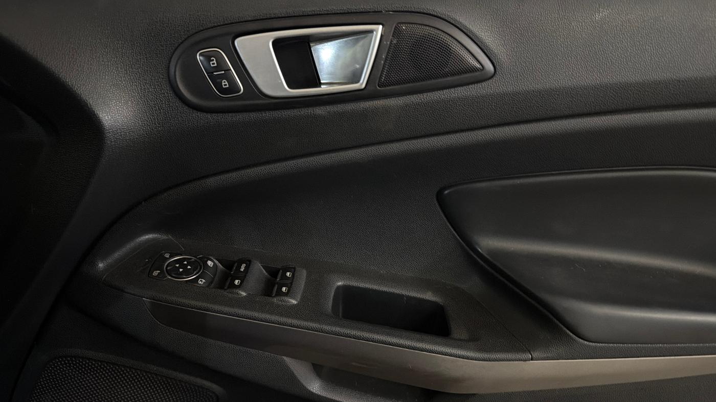2018 Ford Ecosport TREND + 1.5L PETROL AT, Petrol, Automatic, 1,05,445 km, Driver Side Door Panels Control
