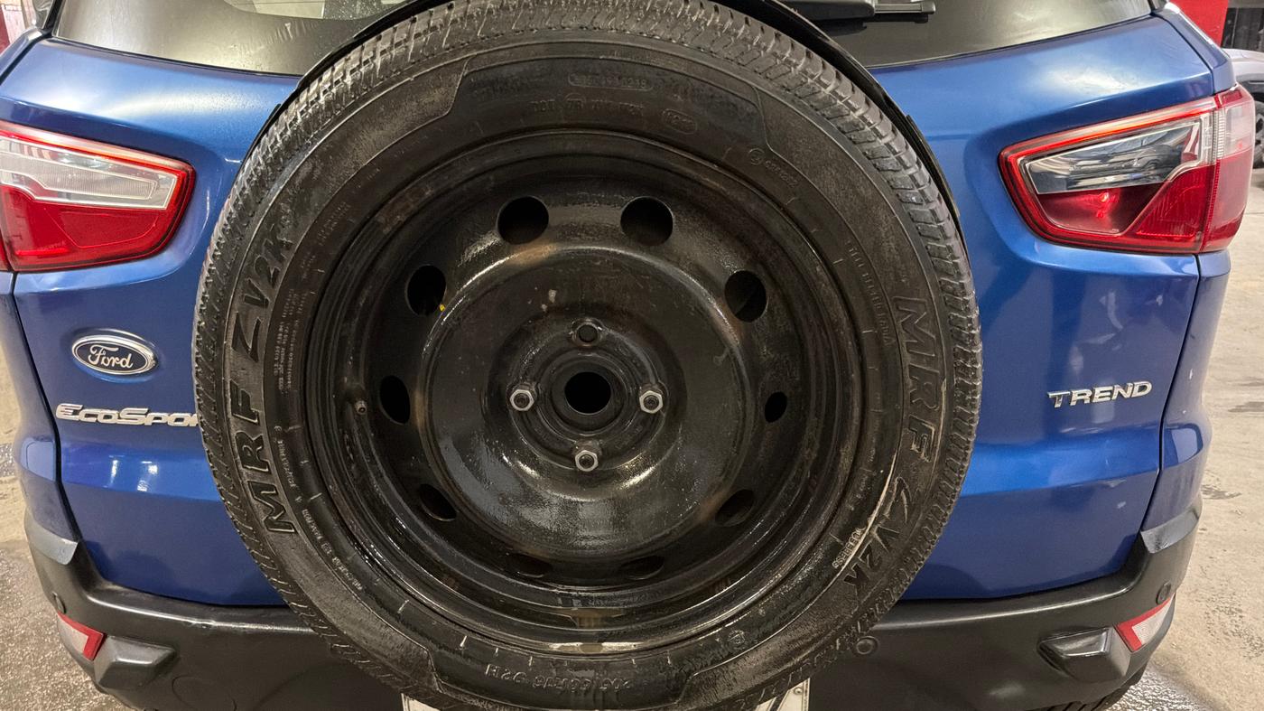 2018 Ford Ecosport TREND + 1.5L PETROL AT, Petrol, Automatic, 1,05,445 km, Spare Tyre