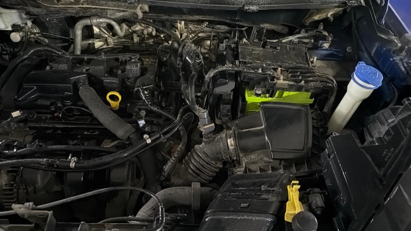 2018 Ford Ecosport TREND + 1.5L PETROL AT, Petrol, Automatic, 1,05,445 km, Engine View - Left