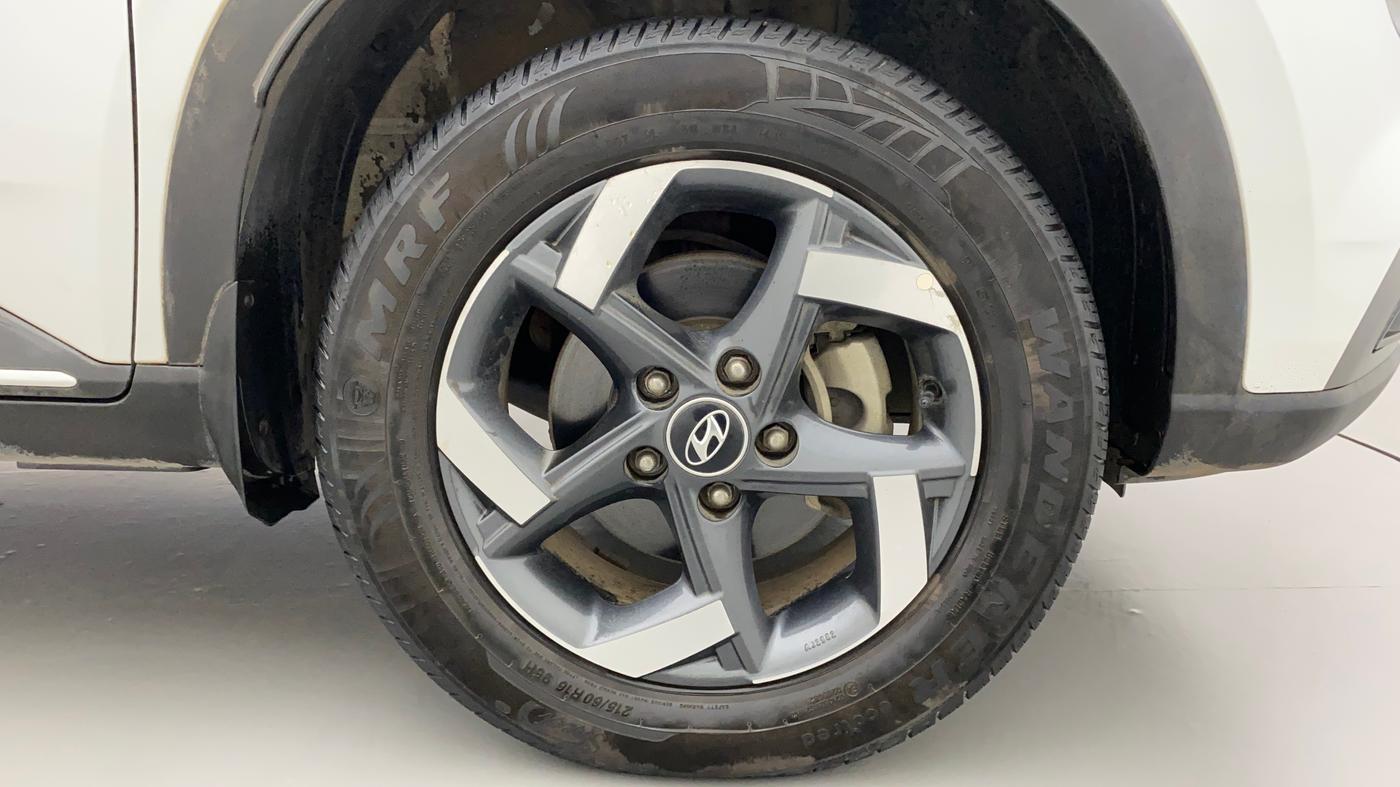 2019 Hyundai VENUE SX 1.0 TURBO DUAL TONE, Petrol, Manual, 38,366 km, Right Front Wheel