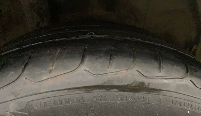 2023 Hyundai Verna SX (O) 1.5 TURBO PETROL DCT, Petrol, Automatic, 44,666 km, Right Rear Tyre Tread