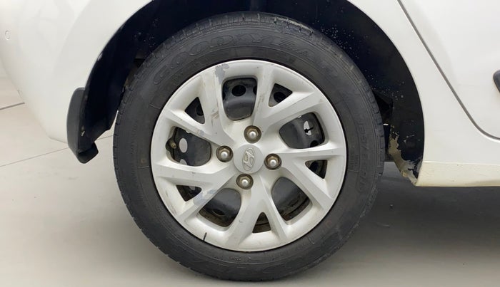 2019 Hyundai Grand i10 SPORTZ 1.2 KAPPA VTVT, Petrol, Manual, 24,120 km, Right Rear Wheel