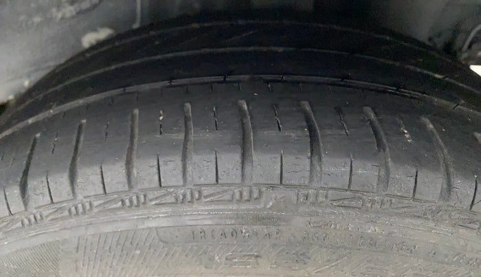 2019 Hyundai Grand i10 SPORTZ 1.2 KAPPA VTVT, Petrol, Manual, 24,120 km, Left Rear Tyre Tread