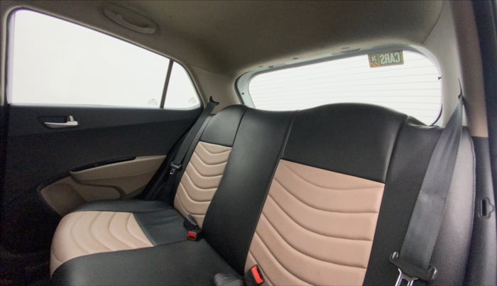 2019 Hyundai Grand i10 SPORTZ 1.2 KAPPA VTVT, Petrol, Manual, 24,120 km, Right Side Rear Door Cabin
