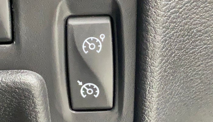 2021 Nissan Kicks XV PREMIUM TURBO 1.3 CVT, Petrol, Automatic, 14,003 km, Adaptive Cruise Control