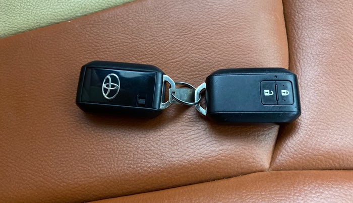 2023 Toyota Glanza G AMT, Petrol, Automatic, 48,027 km, Key Close Up
