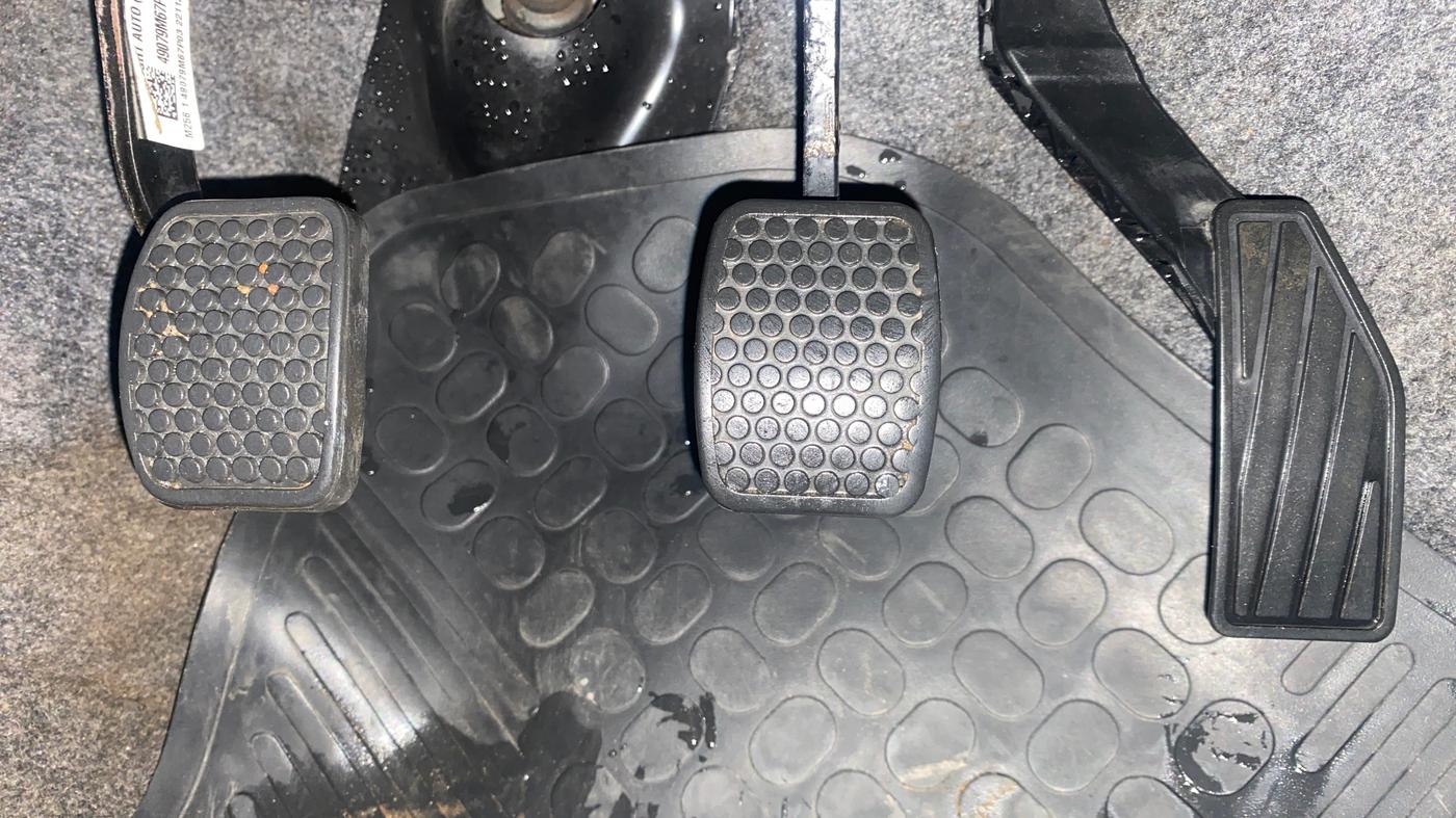 2021 Maruti Alto LXI O, Petrol, Manual, 33,971 km, Pedals