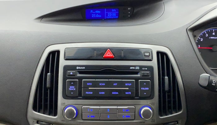 2014 Hyundai i20 SPORTZ 1.2, Petrol, Manual, 63,679 km, Infotainment System
