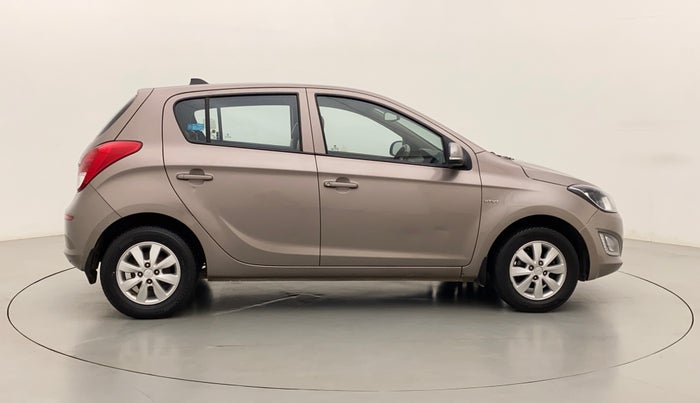 2014 Hyundai i20 SPORTZ 1.2, Petrol, Manual, 63,679 km, Right Side View