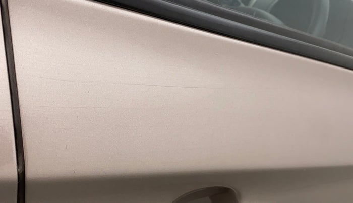 2014 Hyundai i20 SPORTZ 1.2, Petrol, Manual, 63,679 km, Driver-side door - Minor scratches