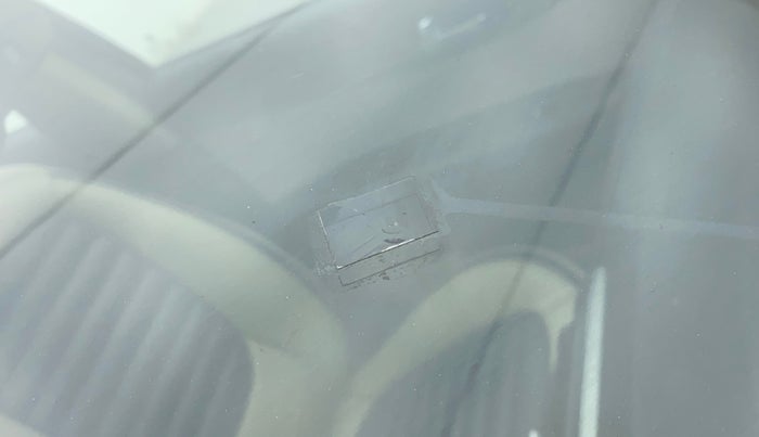 2014 Hyundai i20 SPORTZ 1.2, Petrol, Manual, 63,679 km, Front windshield - Minor spot on windshield