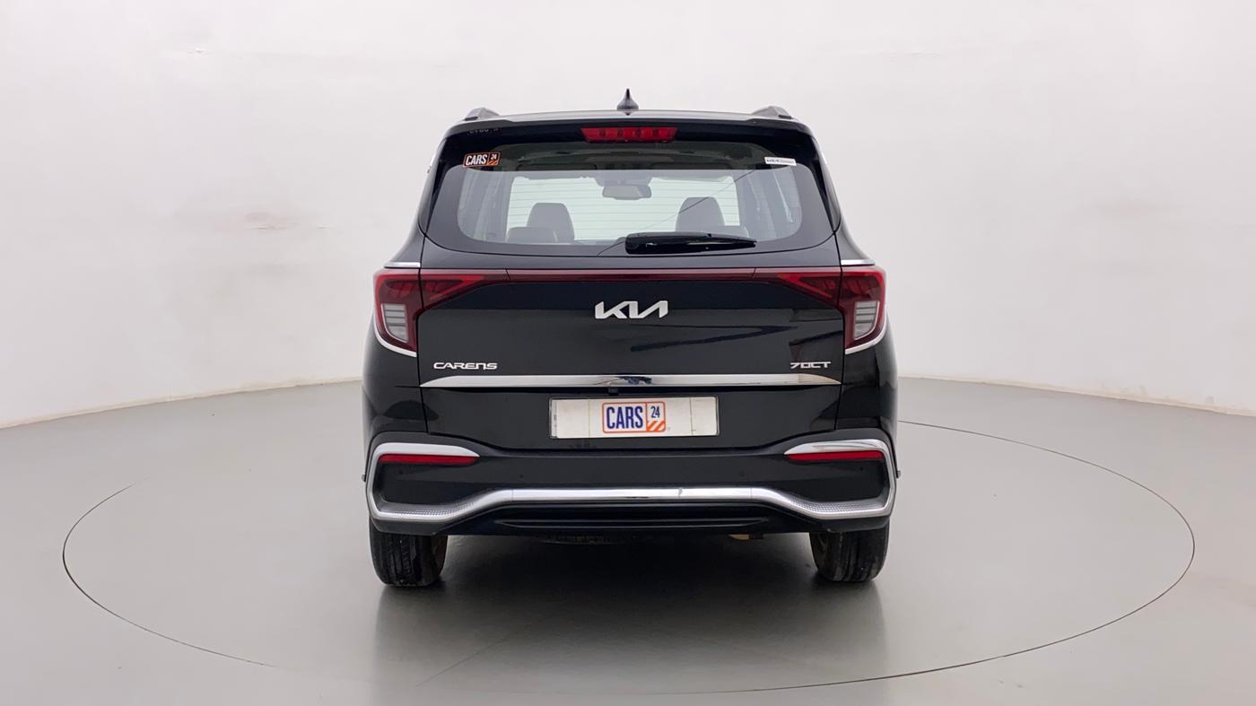 2022 KIA CARENS LUXURY PLUS 1.4 PETROL DCT 6 STR, Petrol, Automatic, 11,211 km, Back/Rear