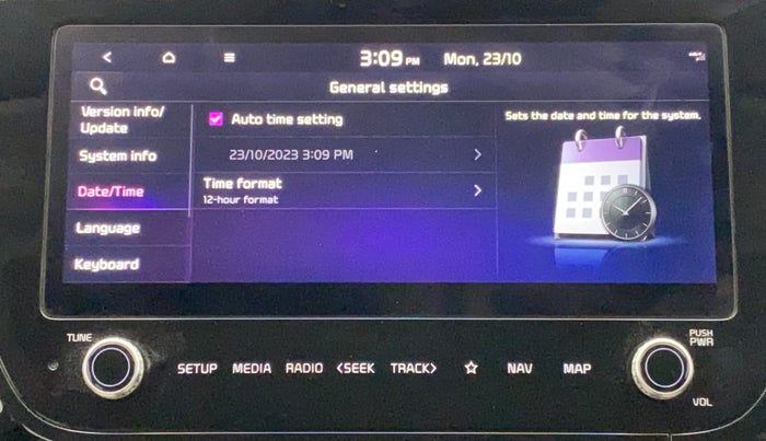 2022 KIA CARENS LUXURY PLUS 1.4 PETROL DCT 6 STR, Petrol, Automatic, 11,211 km, Infotainment System