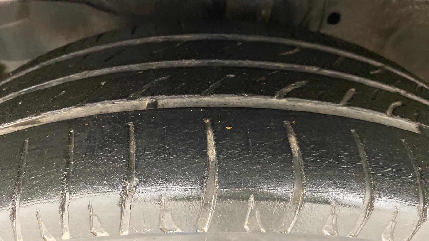 2016 Honda Jazz 1.2 V AT, Petrol, Automatic, 54,687 km, Left Front Tyre Tread