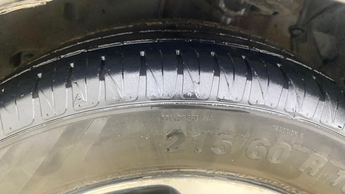 2019 Honda Civic 1.8L I-VTEC VX CVT, Petrol, Automatic, 1,21,657 km, Left Front Tyre Tread