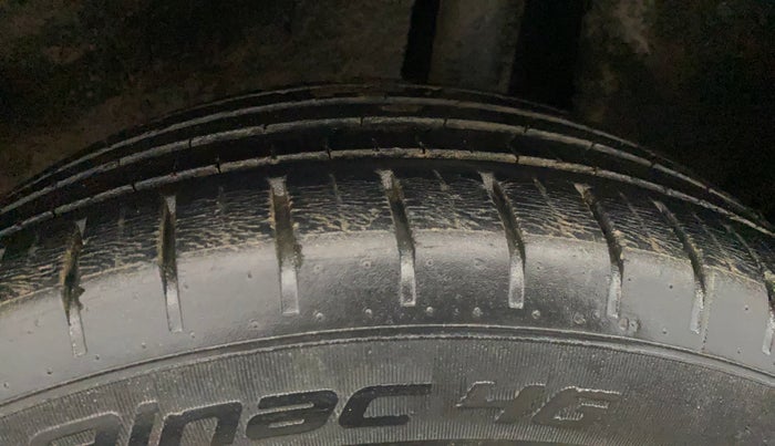 2018 Maruti Baleno ALPHA CVT PETROL 1.2, Petrol, Automatic, 27,827 km, Left Rear Tyre Tread