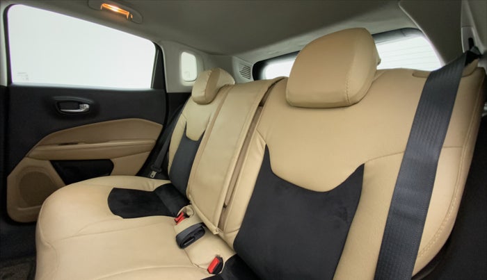 2018 Jeep Compass 2.0 LONGITUDE, Diesel, Manual, 72,575 km, Right Side Rear Door Cabin