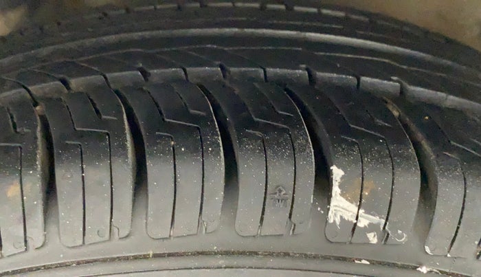 2015 Honda Amaze 1.2L I-VTEC E, Petrol, Manual, 77,878 km, Right Rear Tyre Tread
